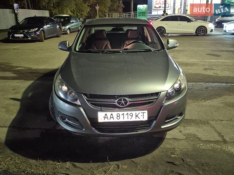 Седан JAC J5 2014 в Вишневом
