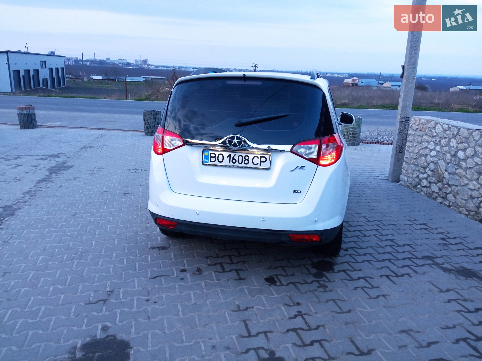 2015 JAC J6 (Heyue RS) - мініатюра 7