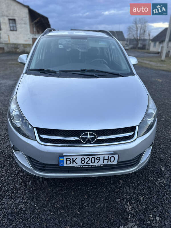 Мінівен JAC J6 2016 в Маневичах