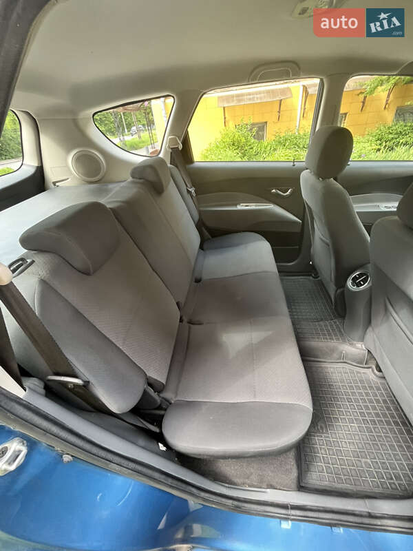 Микровэн JAC J6 2014 в Виннице
