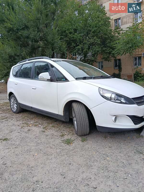 Микровэн JAC J6 2016 в Днепре