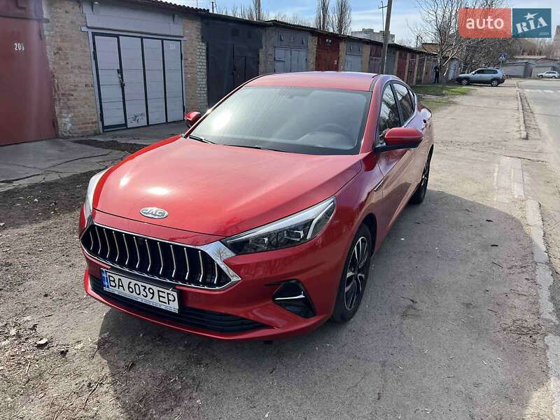 JAC J7 2021