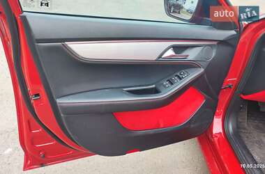Лифтбек JAC J7 2021 в Киеве