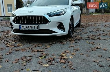 Лифтбек JAC J7 2021 в Синельниково
