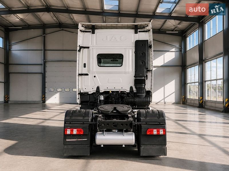 Тягач JAC K7 2026 в Киеве фото 6 Тягач JAC K7 2026 в Киеве