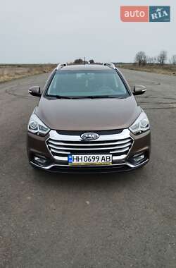Внедорожник / Кроссовер JAC S2 2020 в 
