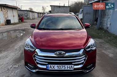 Внедорожник / Кроссовер JAC S2 2017 в 