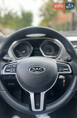 Хэтчбек JAC S2 2020 в 
