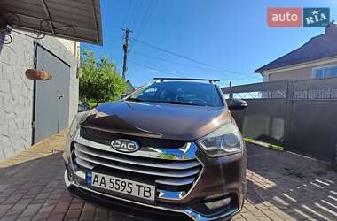 Позашляховик / Кросовер JAC S2 2017 в 