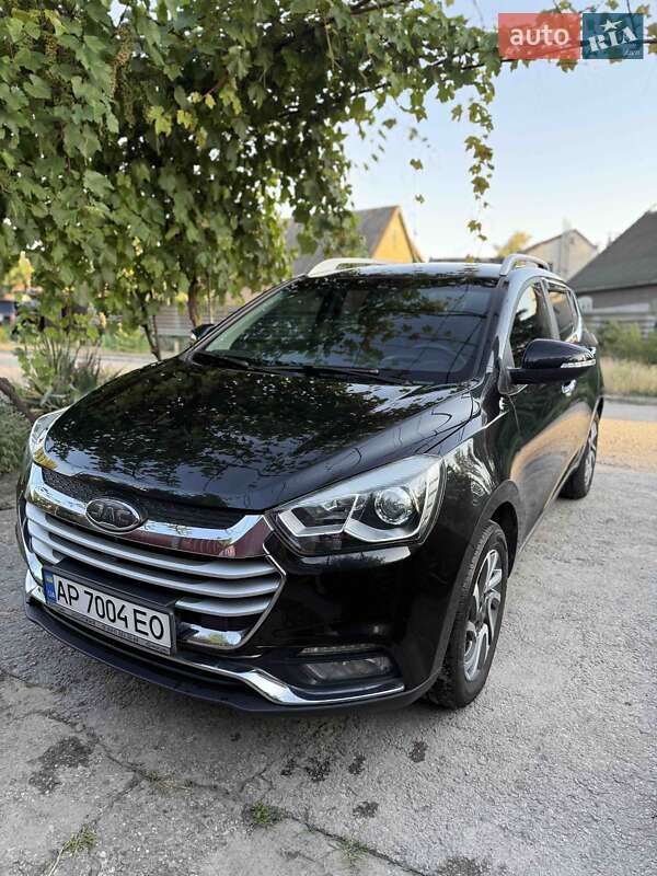 Хэтчбек JAC S2 2018 в Запорожье
