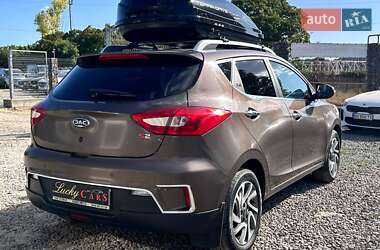 Хетчбек JAC S2 2017 в 