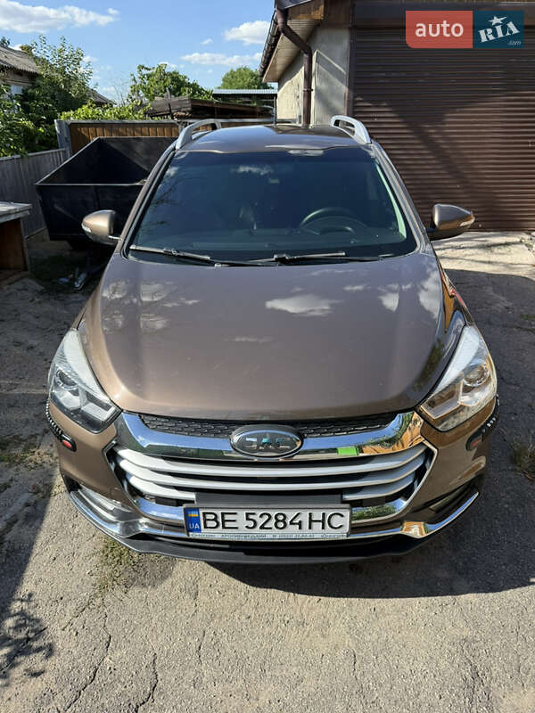 Хэтчбек JAC S2 2018 в 