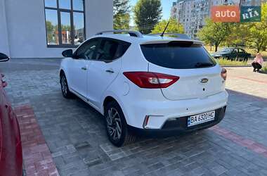 Хетчбек JAC S2 2018 в 