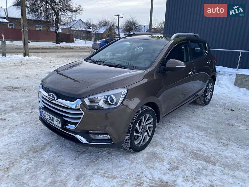 Хэтчбек JAC S2 2019 в Лубнах фото 5 Хэтчбек JAC S2 2019 в Лубнах