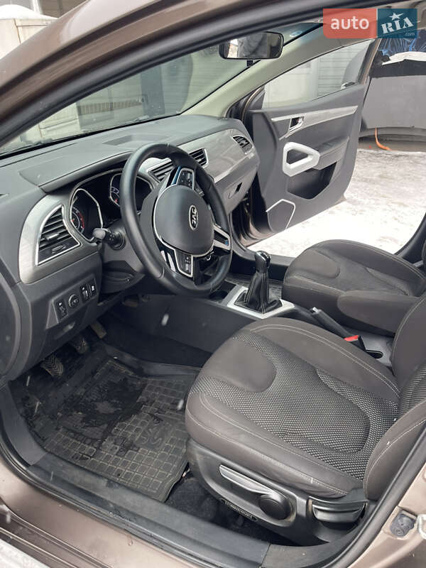 Хэтчбек JAC S2 2018 в Киеве