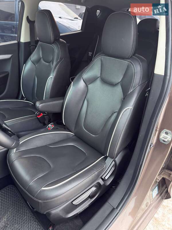 Хетчбек JAC S2 2018 в Кривому Розі фото 11 Хетчбек JAC S2 2018 в Кривому Розі