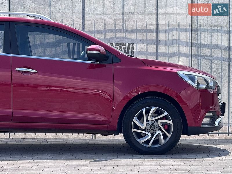 Хетчбек JAC S2 2017 в Києві фото 10 Хетчбек JAC S2 2017 в Києві