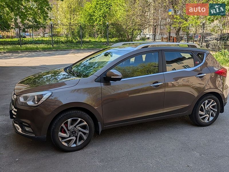 Хетчбек JAC S2 2017 в Запоріжжі фото 8 Хетчбек JAC S2 2017 в Запоріжжі