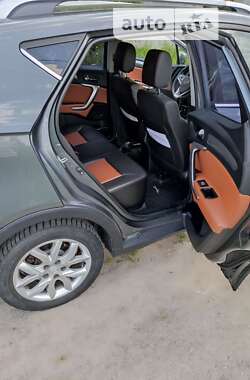 Внедорожник / Кроссовер JAC S3 2015 в 