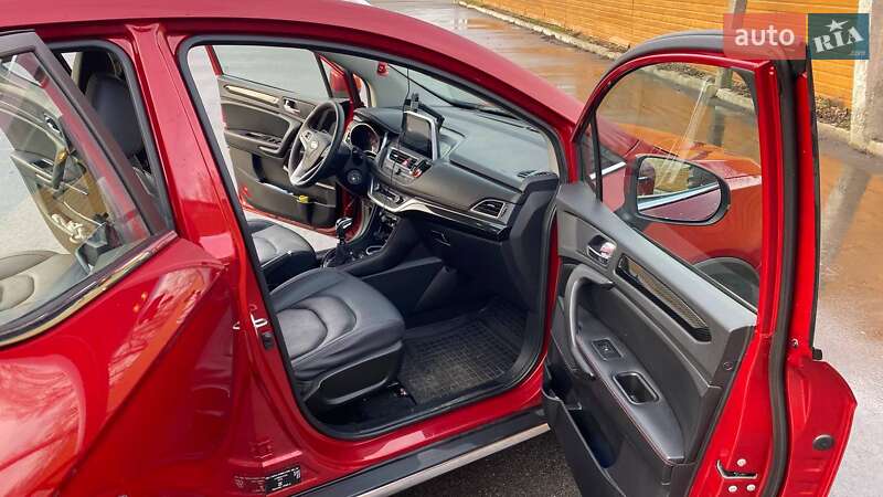 Позашляховик / Кросовер JAC S3 2020 в Чернігові фото 8 Позашляховик / Кросовер JAC S3 2020 в Чернігові