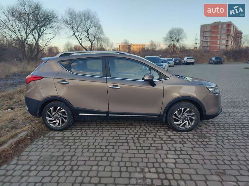Позашляховик / Кросовер JAC S3 2017 в Львові