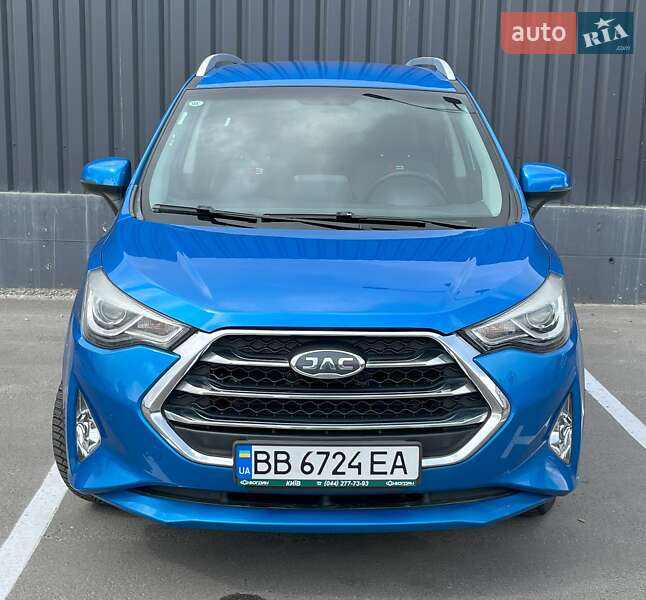 Хэтчбек JAC S3 2018 в Киеве