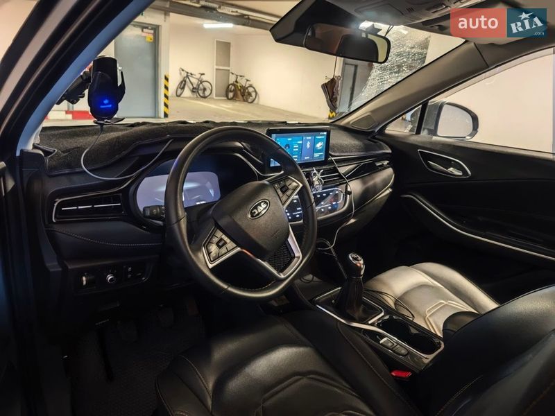 Внедорожник / Кроссовер JAC S4 2020 в Ужгороде