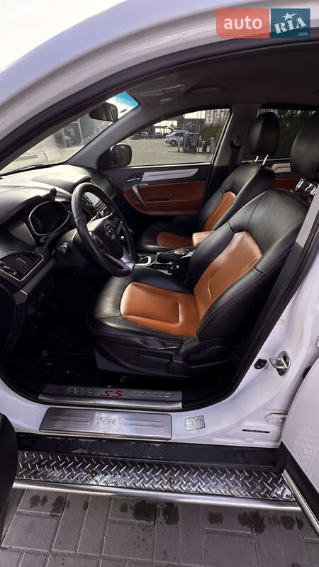 Внедорожник / Кроссовер JAC S5 2013 в Днепре