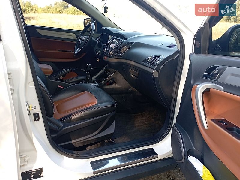 Внедорожник / Кроссовер JAC S5 2014 в Нежине