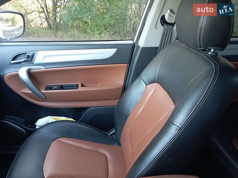 Внедорожник / Кроссовер JAC S5 2014 в Нежине