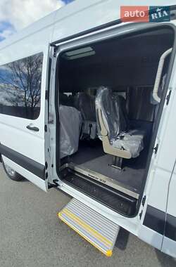 Микроавтобус JAC Sunray 2024 в 