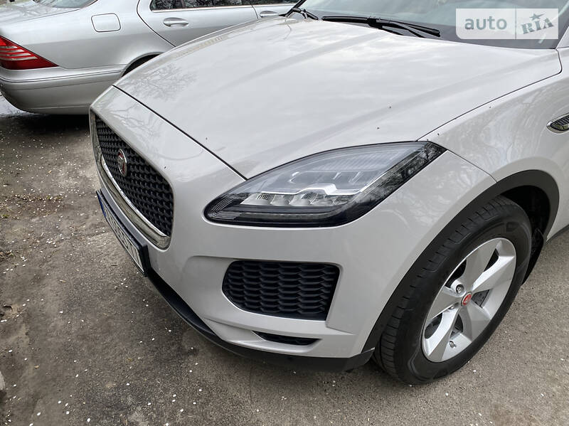 Позашляховик / Кросовер Jaguar E-Pace 2018 в Києві