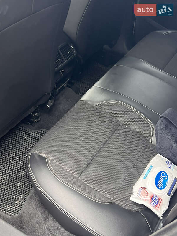 Внедорожник / Кроссовер Jaguar E-Pace 2019 в Киеве фото 12 Внедорожник / Кроссовер Jaguar E-Pace 2019 в Киеве