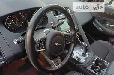 Внедорожник / Кроссовер Jaguar E-Pace 2019 в 
