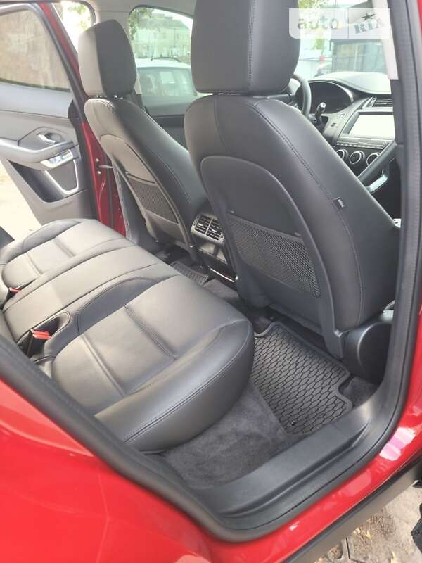 Позашляховик / Кросовер Jaguar E-Pace 2020 в Запоріжжі