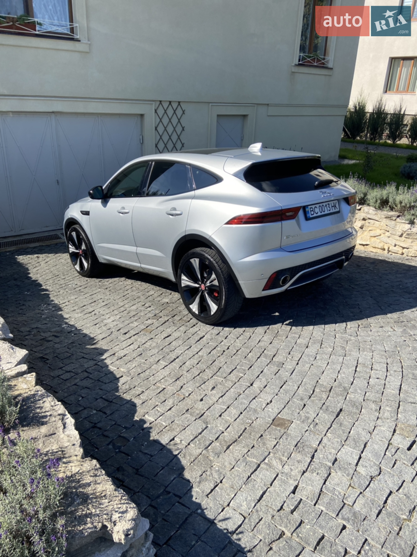 2018 Jaguar E-Pace - мініатюра 15
