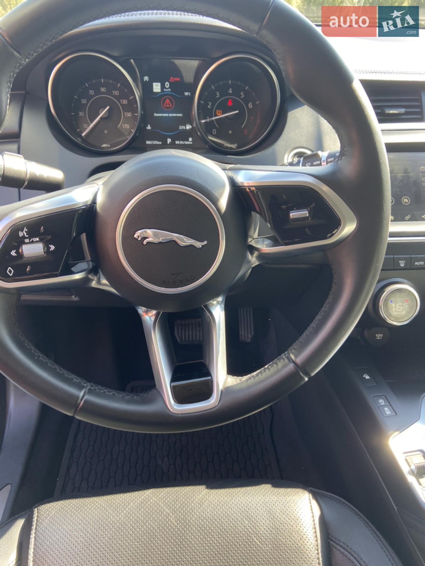 2018 Jaguar E-Pace - мініатюра 28