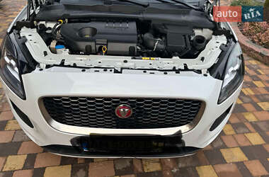 Внедорожник / Кроссовер Jaguar E-Pace 2019 в 