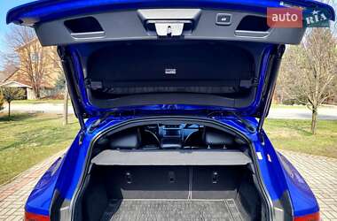 Внедорожник / Кроссовер Jaguar E-Pace 2019 в 