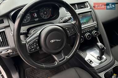Позашляховик / Кросовер Jaguar E-Pace 2019 в 
