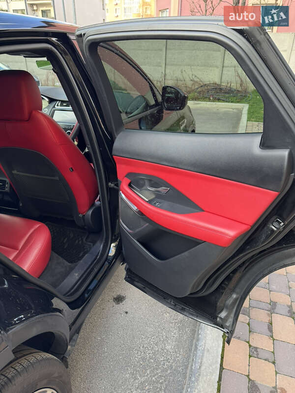 Внедорожник / Кроссовер Jaguar E-Pace 2018 в Киеве