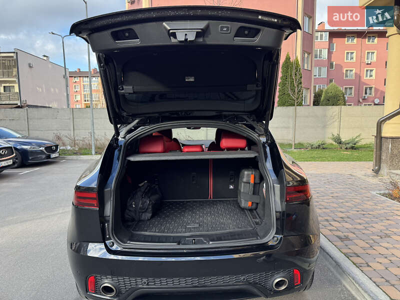 Внедорожник / Кроссовер Jaguar E-Pace 2018 в Киеве