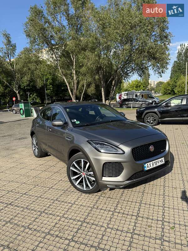 Внедорожник / Кроссовер Jaguar E-Pace 2019 в 