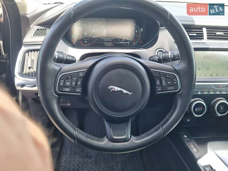 Позашляховик / Кросовер Jaguar E-Pace 2017 в Кривому Розі