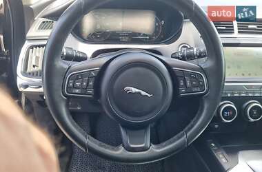 Внедорожник / Кроссовер Jaguar E-Pace 2017 в 