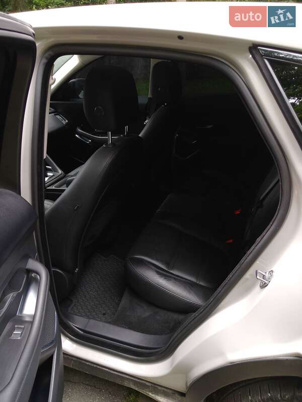 Внедорожник / Кроссовер Jaguar E-Pace 2018 в Киеве