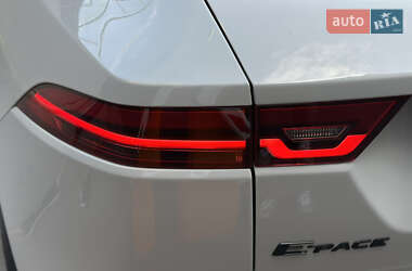 Внедорожник / Кроссовер Jaguar E-Pace 2021 в 