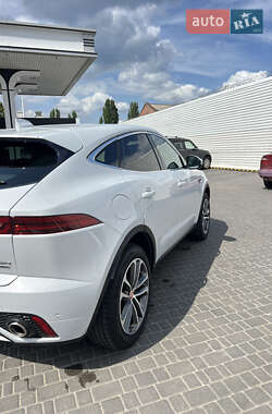 Внедорожник / Кроссовер Jaguar E-Pace 2017 в 
