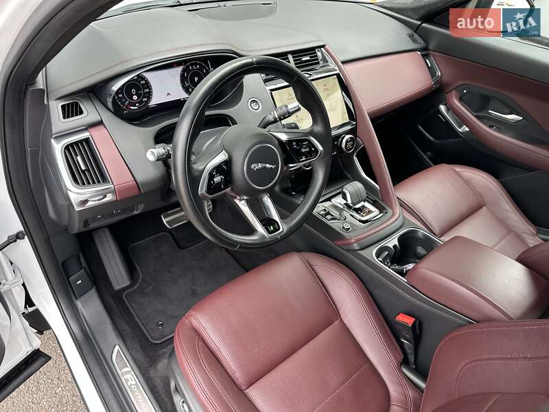 Внедорожник / Кроссовер Jaguar E-Pace 2021 в Киеве