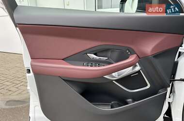 Позашляховик / Кросовер Jaguar E-Pace 2021 в 